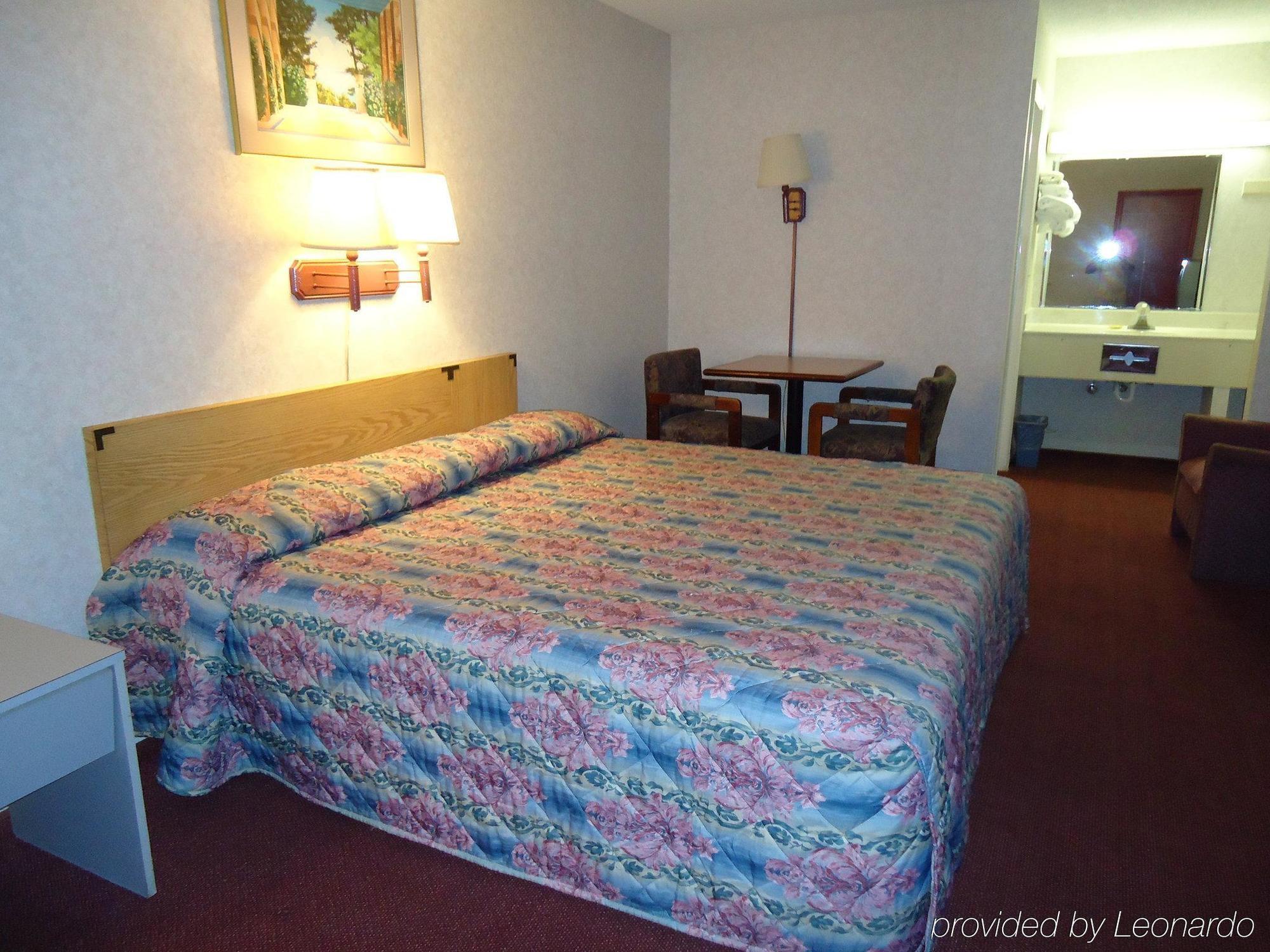 Welborn Motel - Hamptonville Номер фото